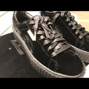 Fenton Puma Rhianna shoes , black velvet